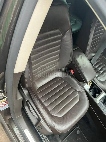 Passat B7 digitalna klima