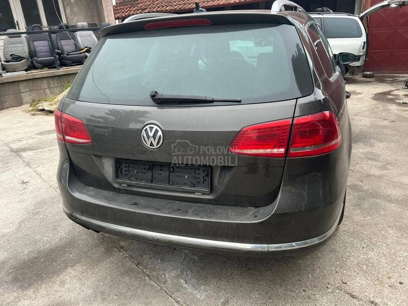 Passat B7 digitalna klima