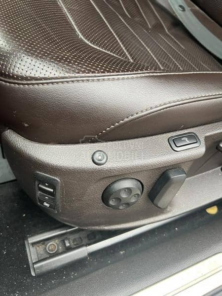Passat B7 digitalna klima