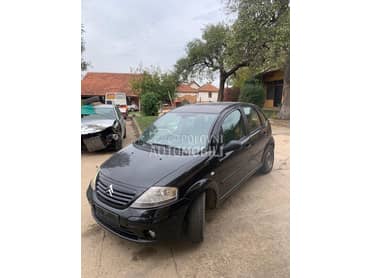 Auto staklo (šoferšajbna, proz za Citroen C3 od 2003. do 2008. god.