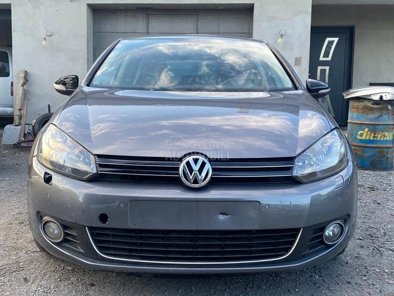 Volkswagen Golf 6 1.6 TDI 2011. god. -  kompletan auto u delovima