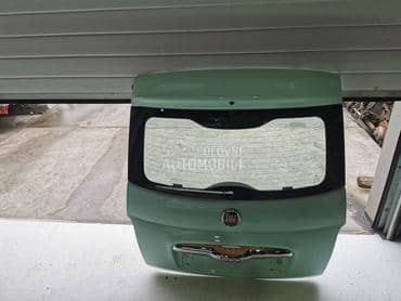 Gepek vrata svetlo zelena za Fiat 500 od 2015. do 2020. god.