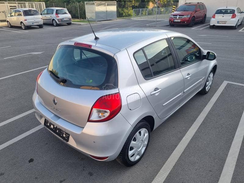 Renault Clio AUTO MATIK