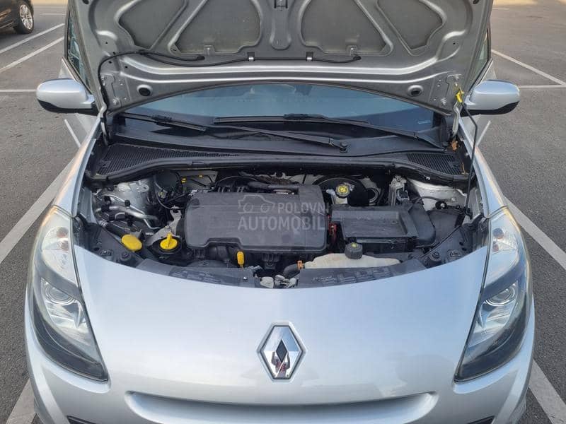 Renault Clio AUTO MATIK