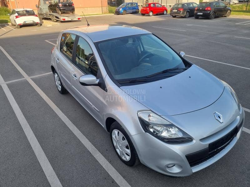 Renault Clio AUTO MATIK