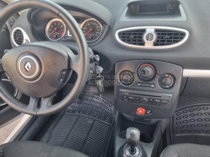 Renault Clio AUTO MATIK