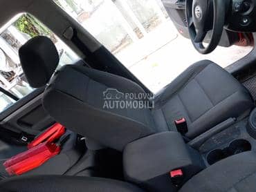 sedista za Volkswagen Touran