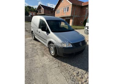 Branik prendji i zadnji za Volkswagen Caddy od 2004. do 2010. god.
