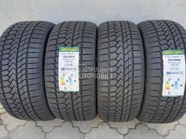 Westlake 255/40 R18 Zimska