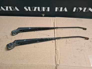 nosaci metlice brisaca za Nissan Terrano od 1995. do 2005. god.