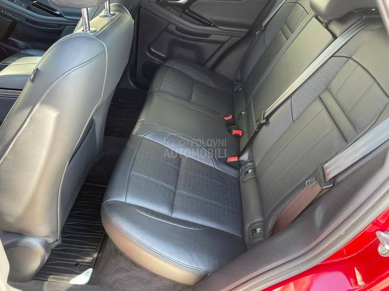 Land Rover Range Rover Evoque 180 R dynamic hybrid