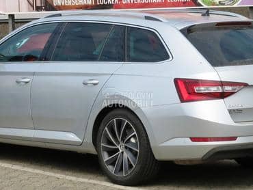 Škoda Superb -  kompletan auto u delovima