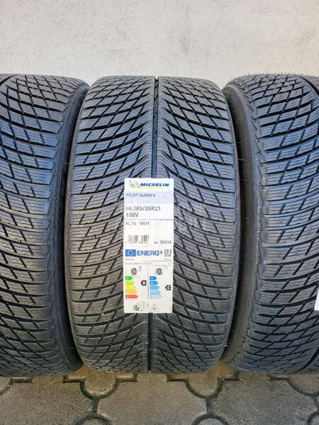 Michelin 285/35 R21 Zimska