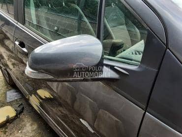 Desni retrovizor za Toyota Yaris od 2013. do 2023. god.