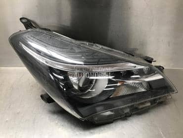 Desni far za Toyota Yaris od 2013. do 2023. god.