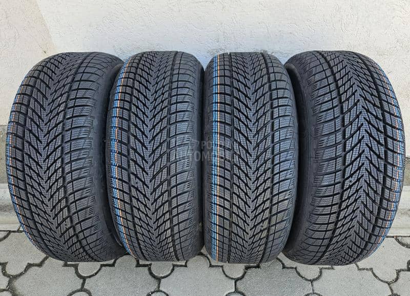 Goodyear 255/45 R20 Zimska