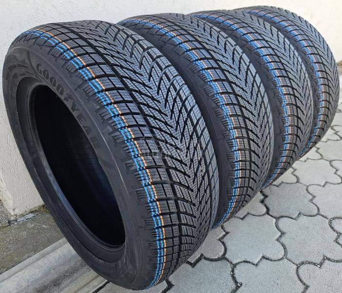 Goodyear 255/45 R20 Zimska