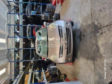 kompletan auto u delovima za Nissan Micra od 2005. do 2010. god.