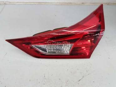 Stop svetlo desno za Toyota Auris od 2013. do 2018. god.