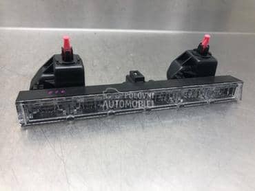 Treće stop svetlo za Toyota Auris od 2013. do 2018. god.