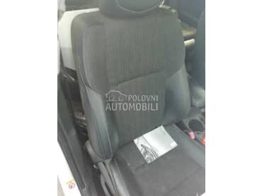 Sedišta za Toyota Auris od 2013. do 2018. god.