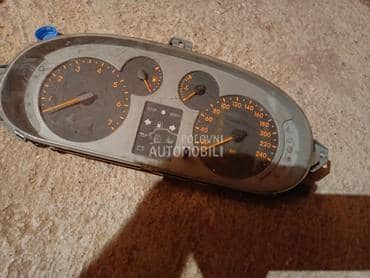Km sat senik 1.6 16v za Renault Scenic od 1998. do 2003. god.