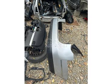 Branik zadnji sivi karavan za Volkswagen Passat B6 od 2004. do 2010. god.