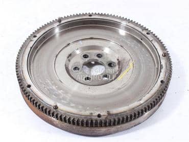 Zamajac za Volkswagen Passat B7