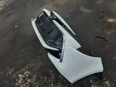 Branik prednji sa maskom za Toyota Corolla od 2013. do 2023. god.