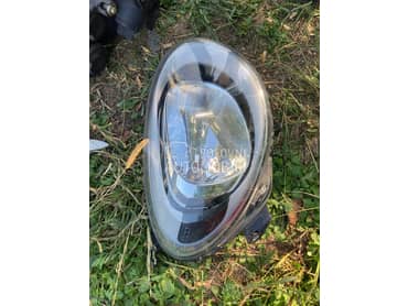 desni far za Fiat 500X od 2014. do 2017. god.