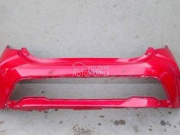 Branik zadnji za Toyota Corolla od 2013. do 2023. god.