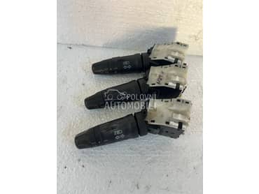 Rucica svetla migavca brisaca za Nissan Note od 2006. do 2013. god.