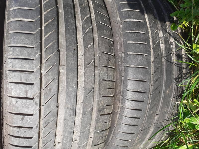 Continental 225/45 R17 Letnja