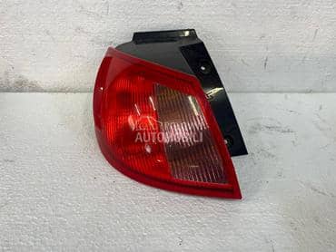 Stop svetlo levo spoljno za Mitsubishi Colt od 2005. do 2008. god.