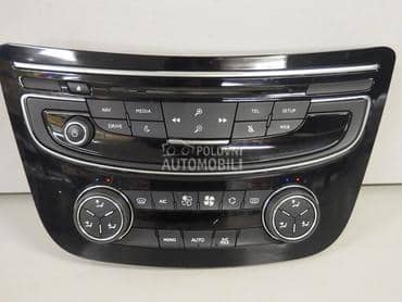Radio  CD za Peugeot 308, 806, 3008 ...