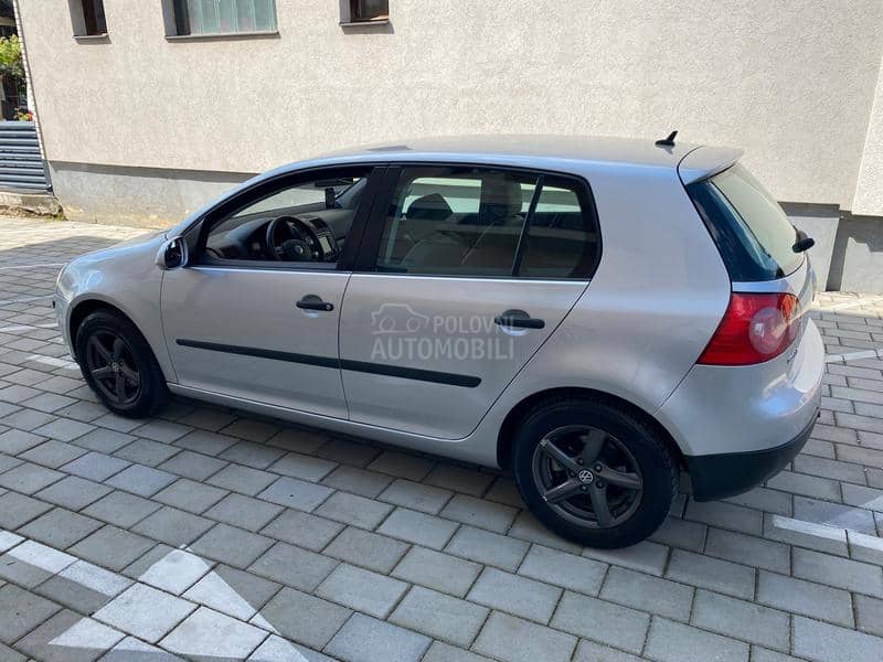 Volkswagen Golf 5 1.4