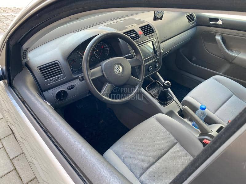 Volkswagen Golf 5 1.4