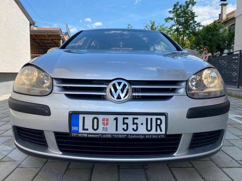 Volkswagen Golf 5 1.4