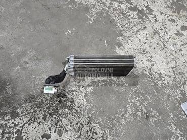 HLADNJAK KLIME KABINE ATEGO