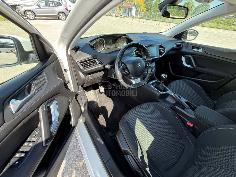 Peugeot 308 1.5 HDI