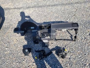 tabla,airbegovi,pojasevi za Volkswagen Touran od 2006. do 2010. god.