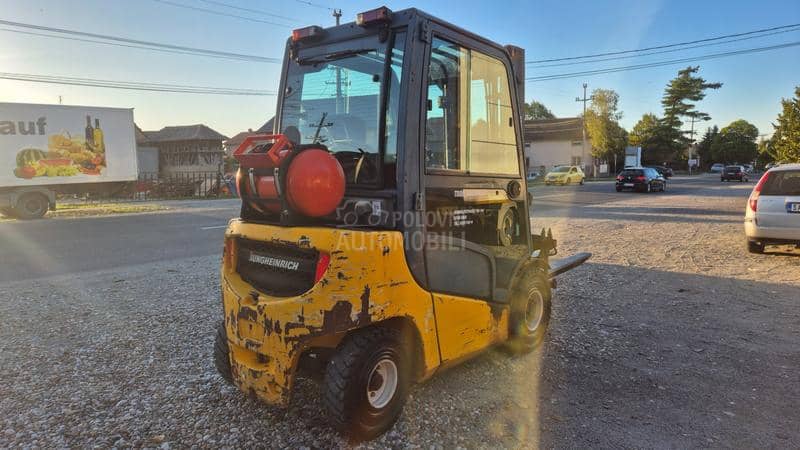 Jungheinrich TFG 425