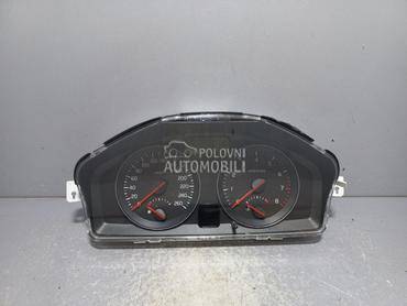 CELER SAT za Volvo S40