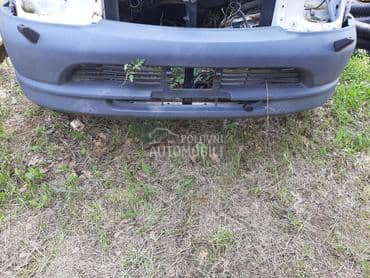 98 02 prednji branik za Toyota Hiace od 1998. do 2002. god.
