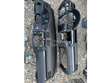 Tabla i airbag za Volkswagen Passat B6 od 2004. do 2015. god.