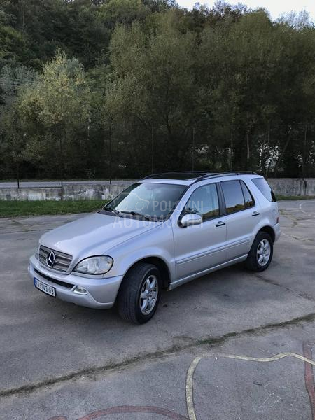 Mercedes Benz ML 400 