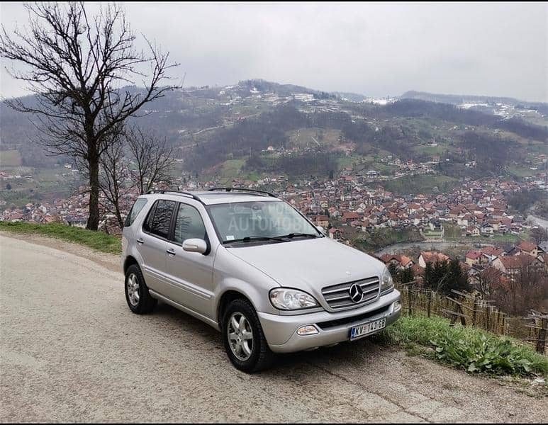 Mercedes Benz ML 400 