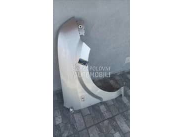 Desno krilo sivo za Ford Fusion od 2002. do 2010. god.