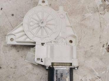 Elektro podizač levi zadnji za Mercedes Benz GL 450 od 2009. do 2012. god.