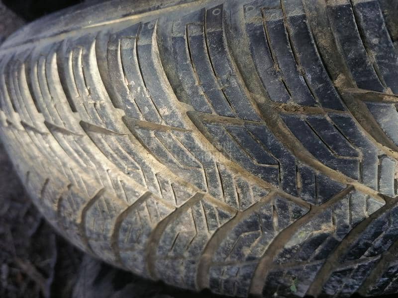 Ostalo 165/70 R14 Sve sezone